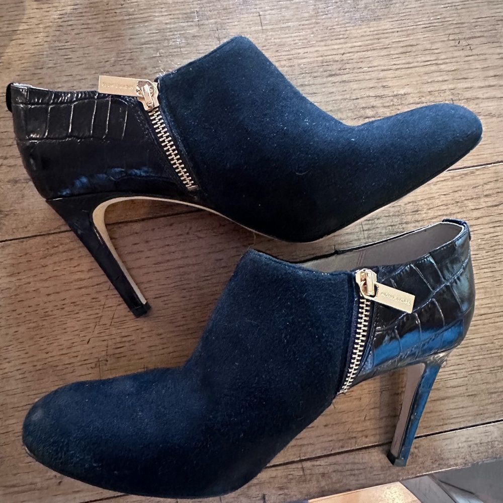 Michael Kors booties 3”